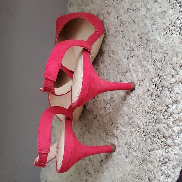 Sling Back Kitten Heels Red NWOT - Picture 3 of 5
